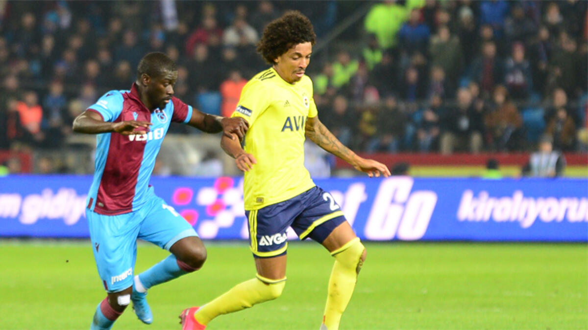 Derbide maç sonunda gerginlik