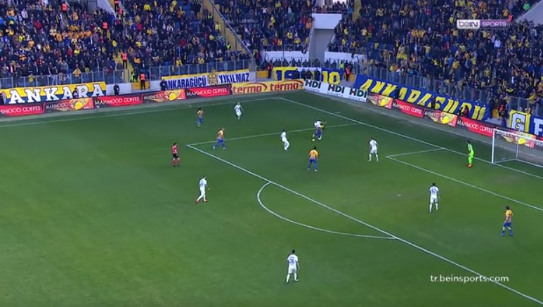 Orgill penaltı noktasından kalkmadı