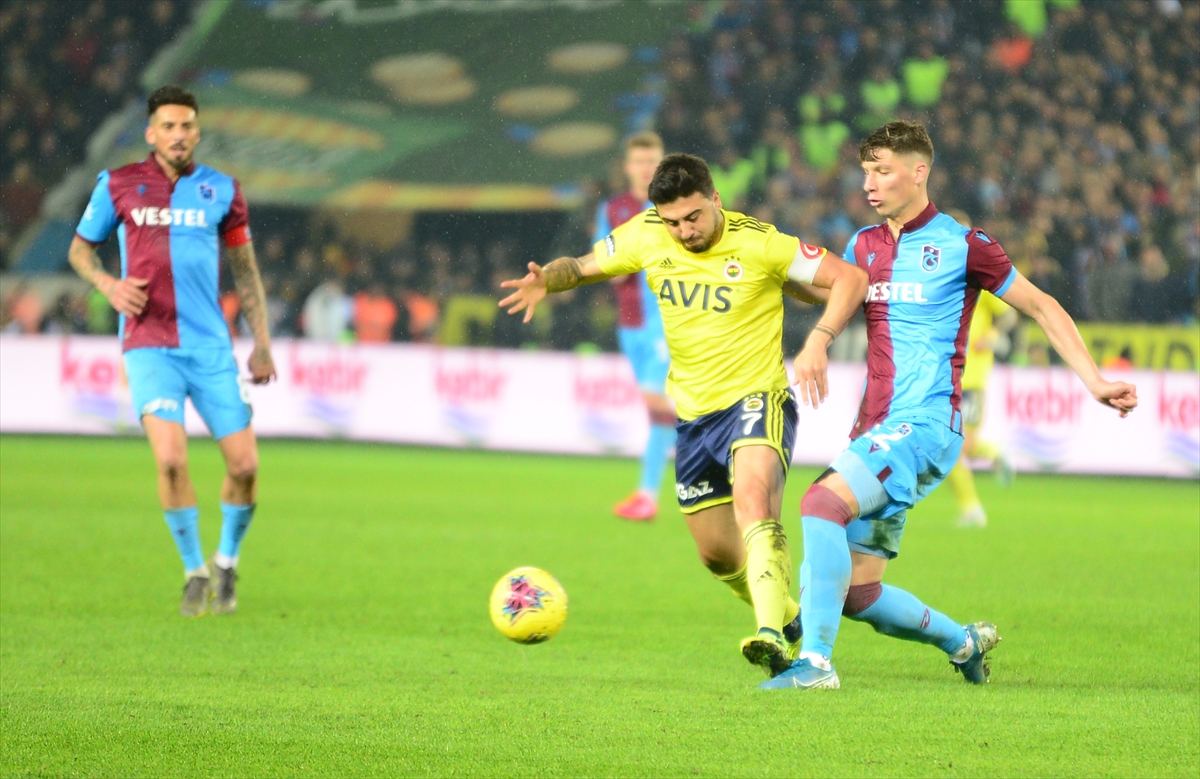 a Ozan Tufan: Fenerbahçe şampiyon olacak
