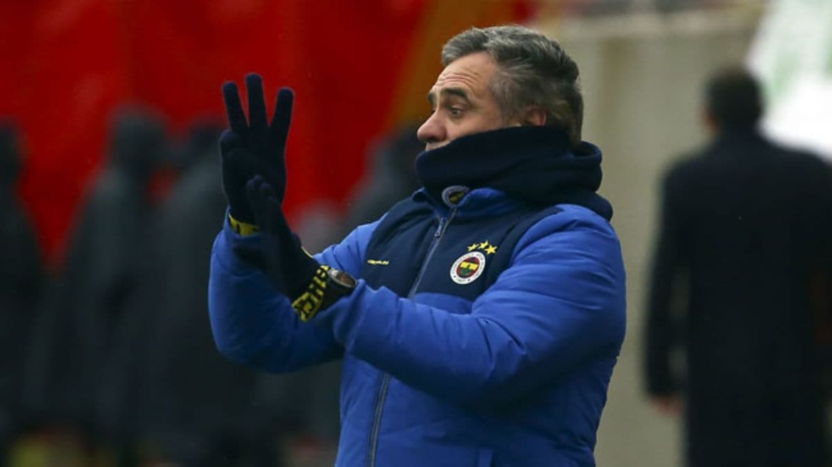 Ersun Yanal: Futbolun içine giremiyoruz