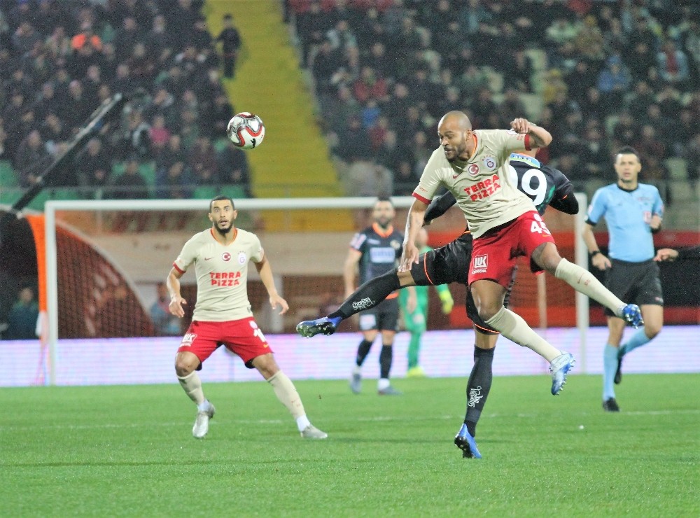 i Galatasaray turu zora soktu