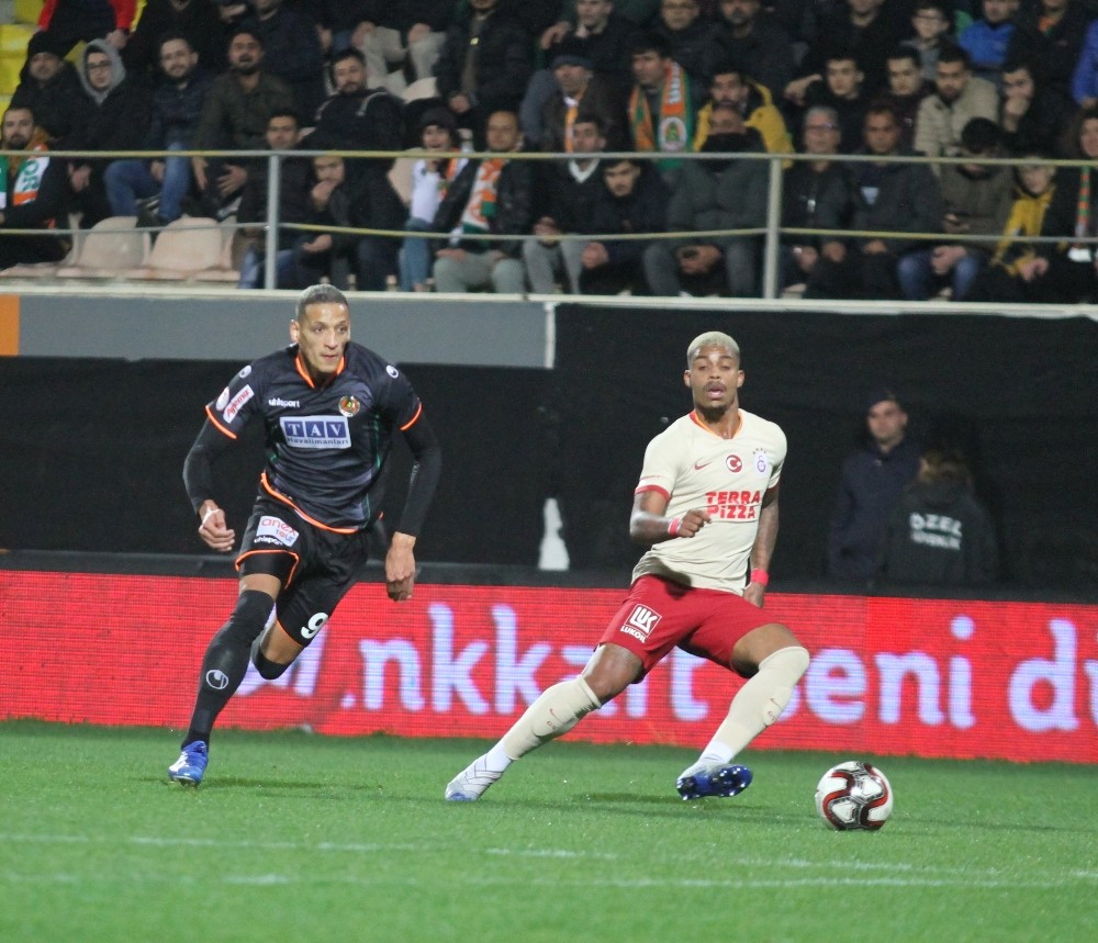 i Galatasaray turu zora soktu