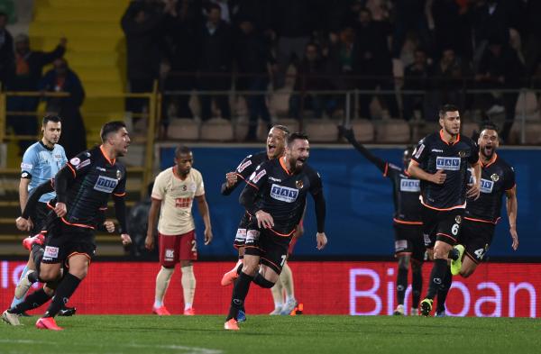 i Galatasaray turu zora soktu