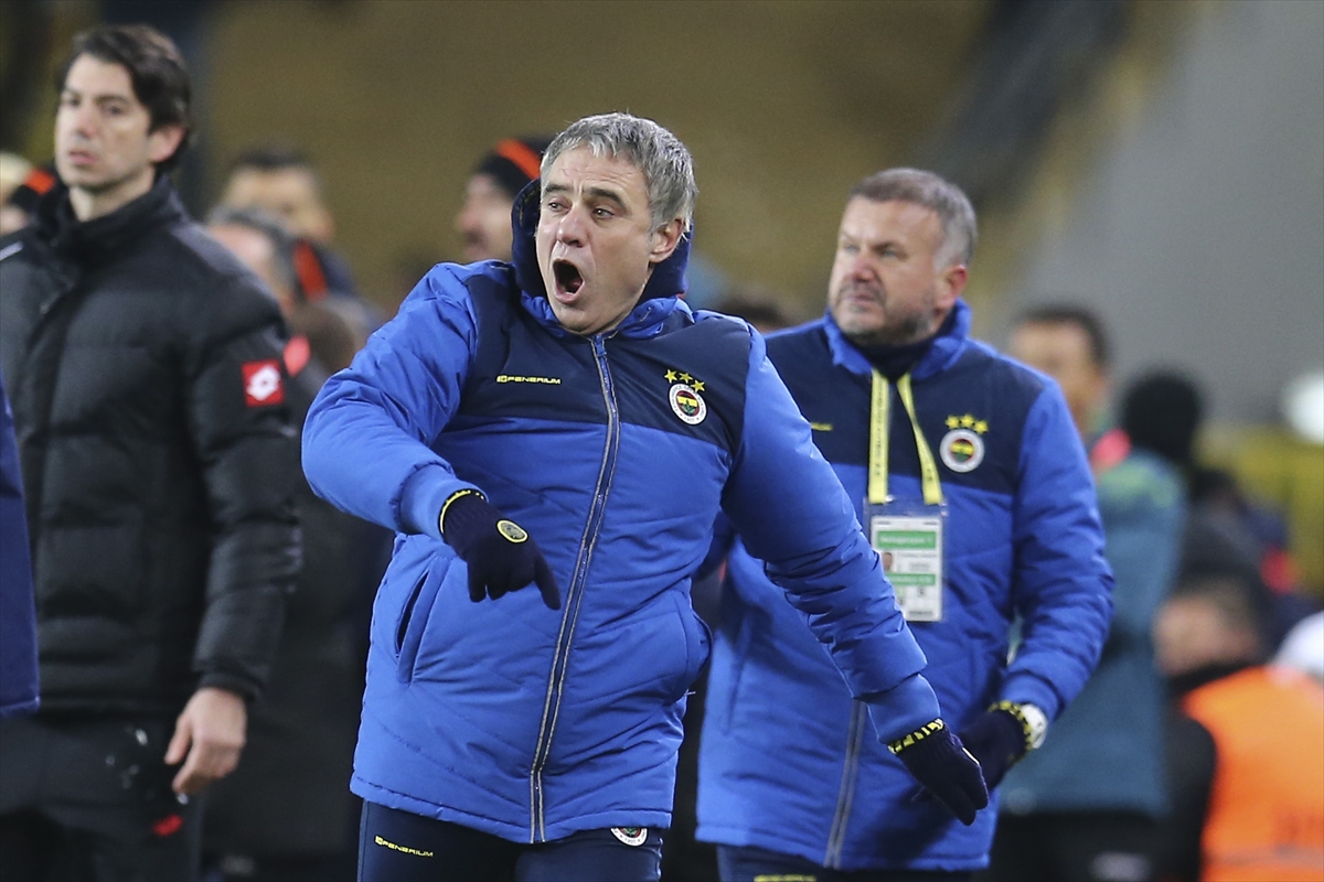 Fenerbahçe evinde Alanyaspor'u yenemedi