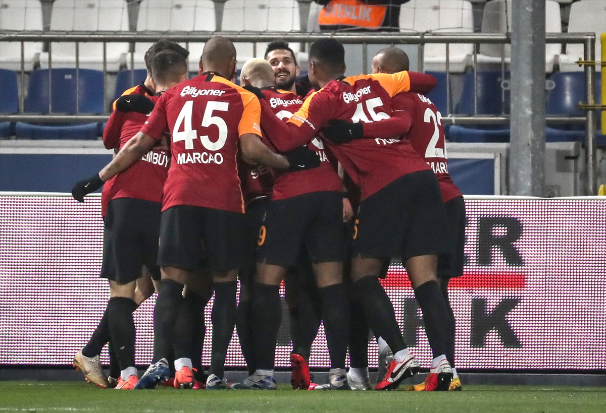 a Galatasaray, Kasımpaşa'yı rahat yendi