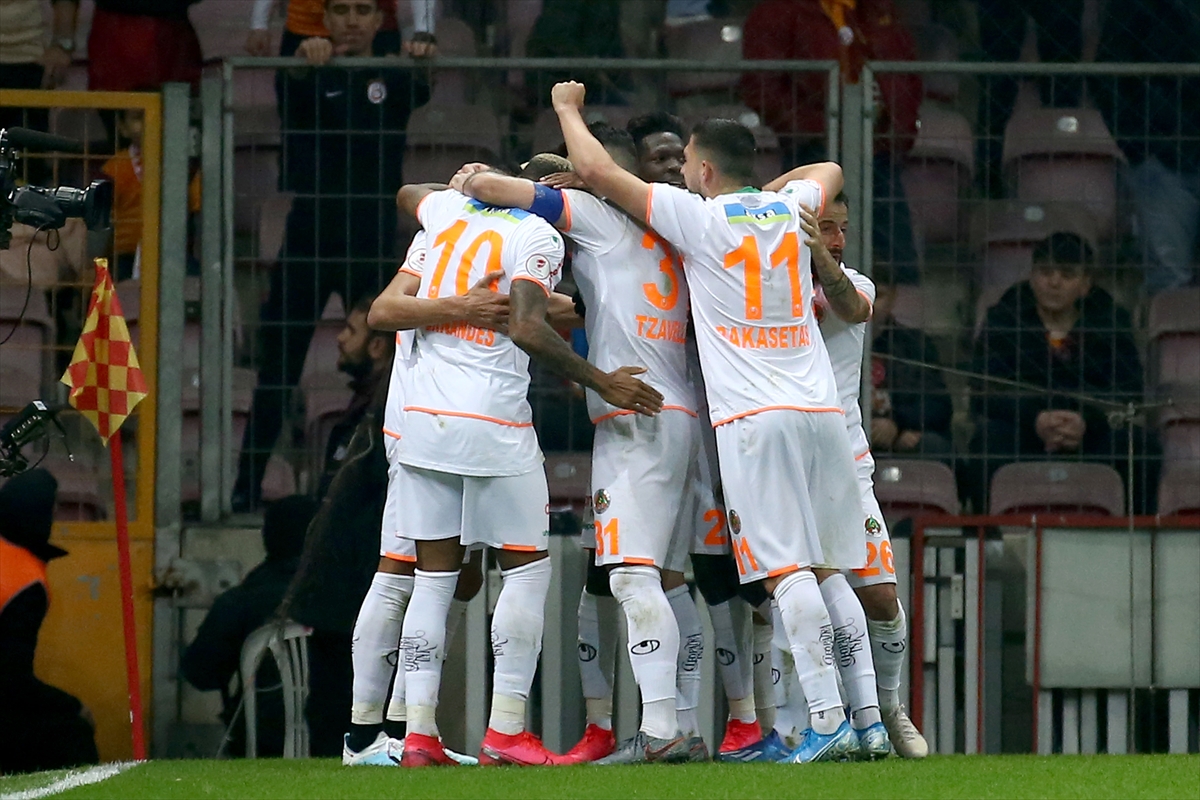 Galatasaray, Türkiye Kupası'ndan elendi