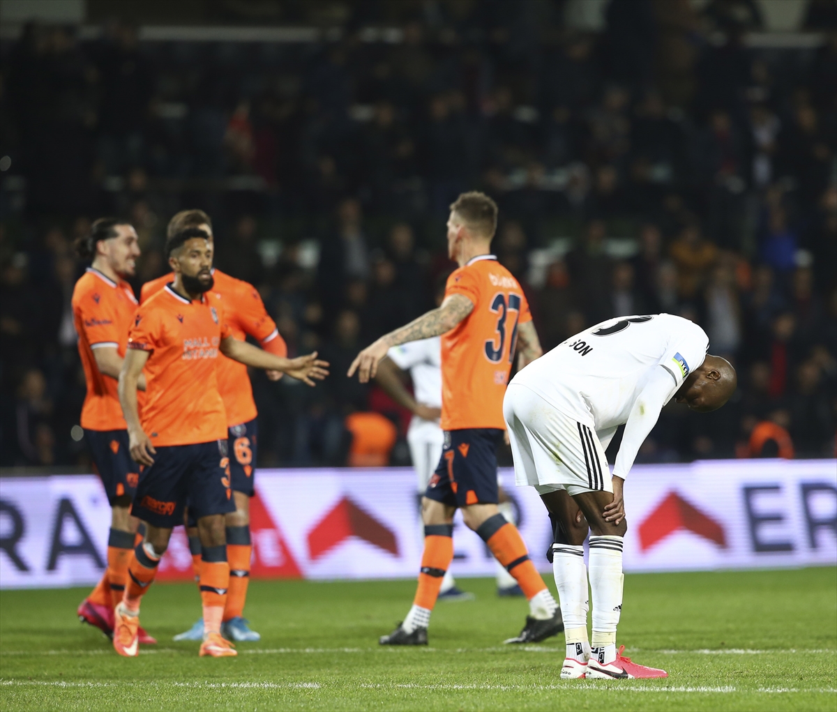 Sergen Yalçın: Hiçbir şey yapmayan bir takıma yenildik