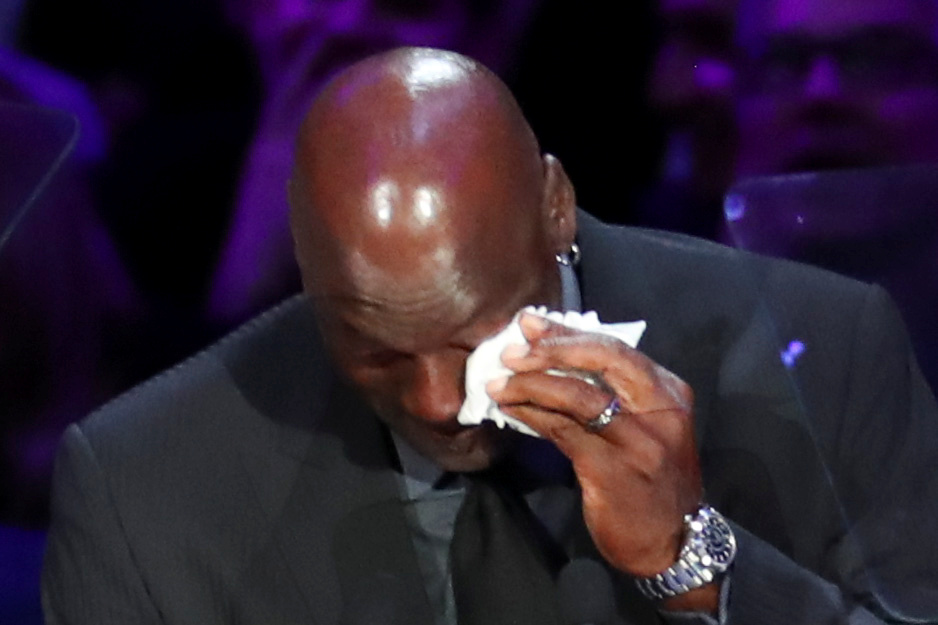 Michael Jordan, Kobe'yi anma töreninde ağladı