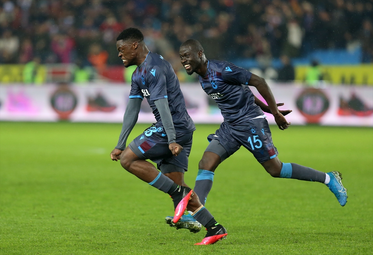 Trabzonspor, Ç.Rizespor'a 5 attı