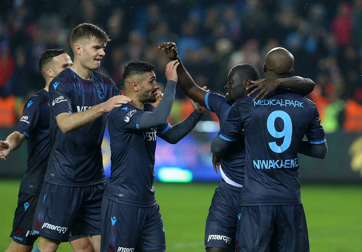 Trabzonspor, Ç.Rizespor'a 5 attı