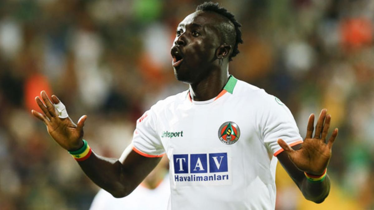 P. Cisse: Müslüman bir ülkede yaşadığım için mutluyum