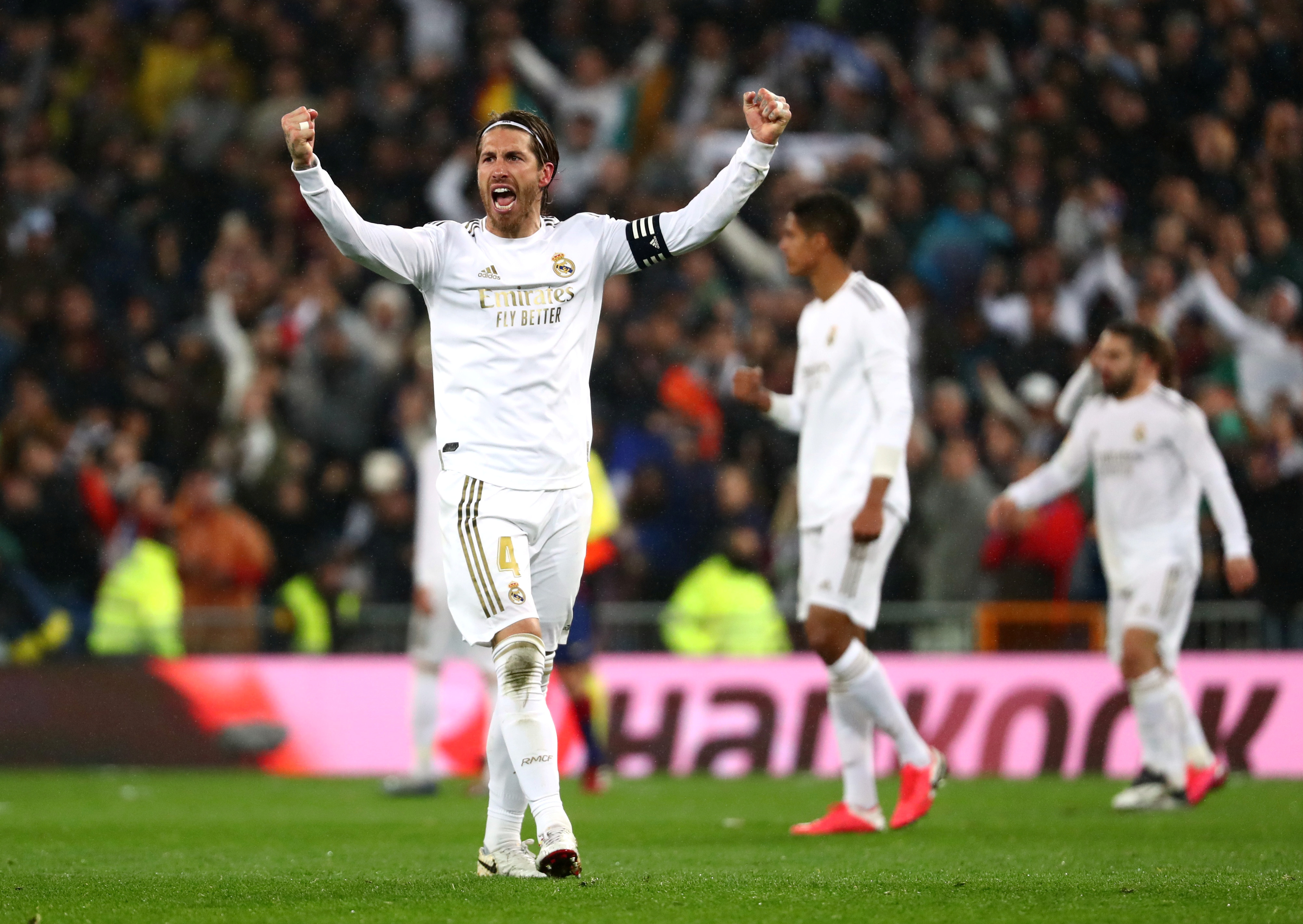 Real Madrid evinde Barcelona'yı mağlup etti