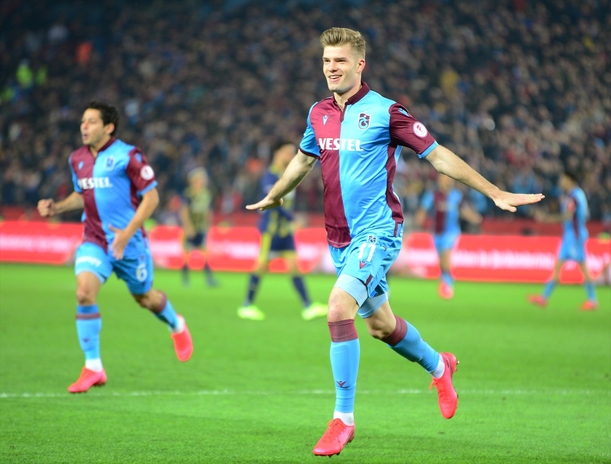 Trabzonspor, ikinci maç için avantajı kaptı