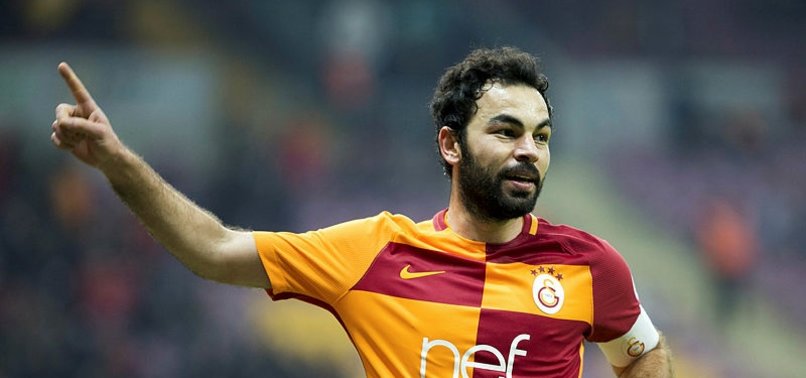 Selçuk İnan futbolu bırakıyor