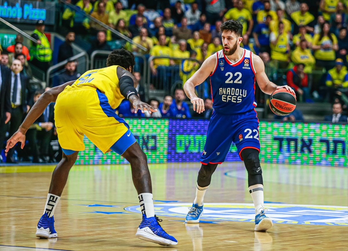 a Anadolu Efes Avrupa'da 11 maç sonra kaybetti