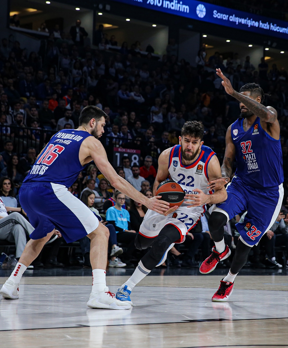 a Anadolu Efes, Olympiakos'a şans vermedi