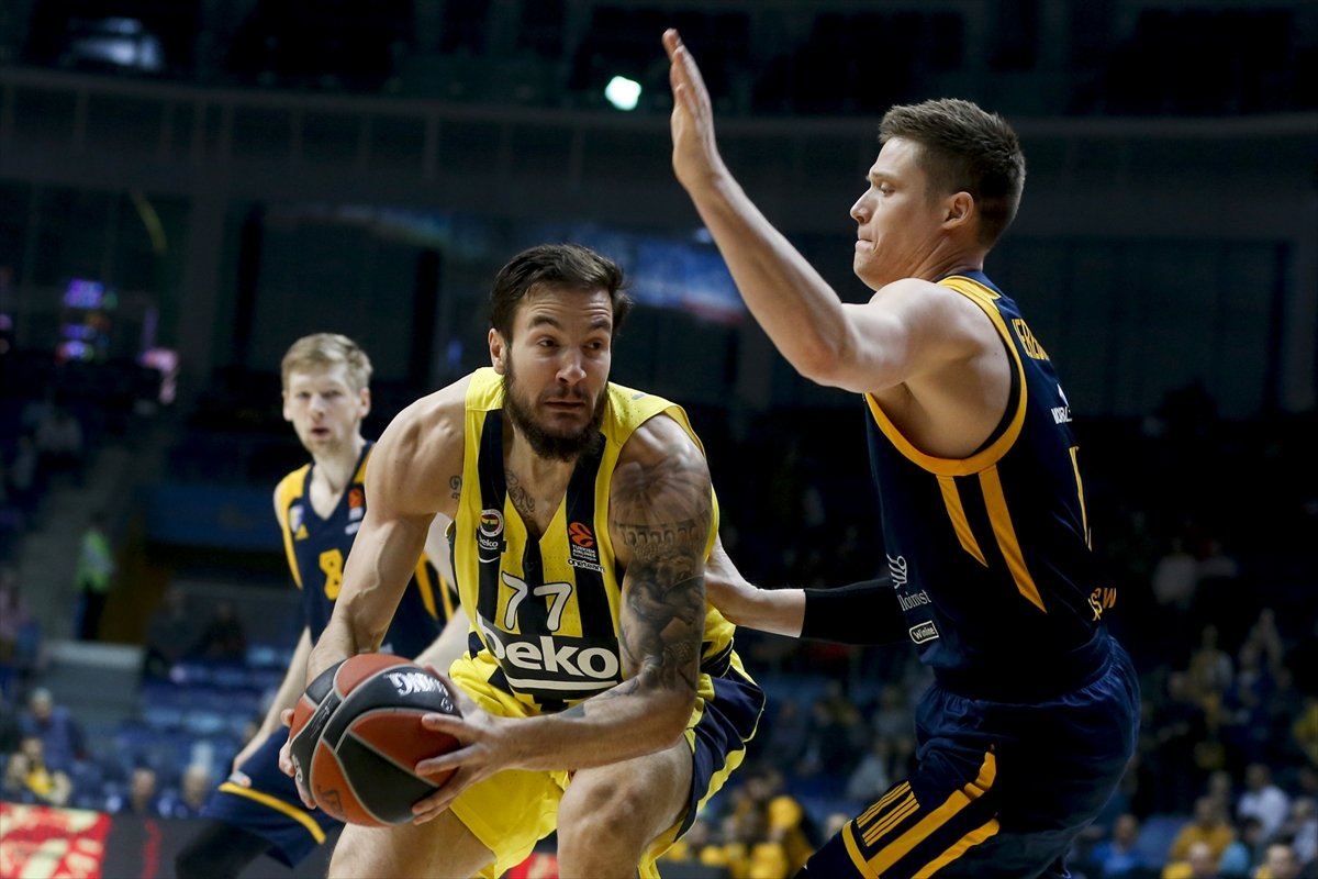 a Fenerbahçe Avrupa Ligi'nde Khimki'ye yenildi