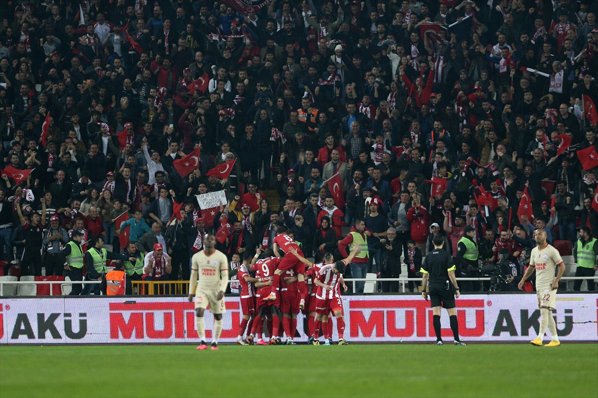 a Galatasaray, Sivasspor ile berabere kaldı