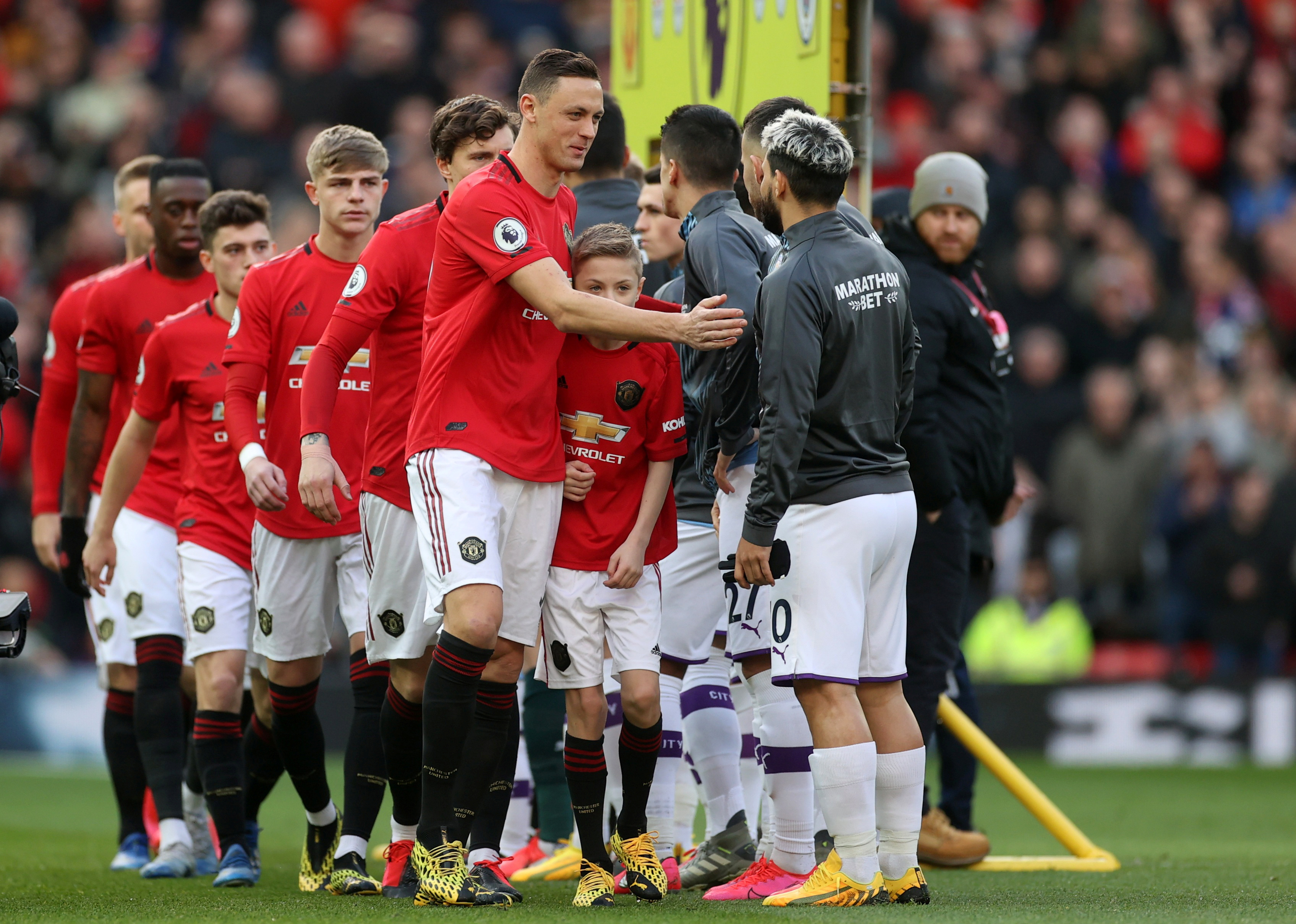 r Liverpool'un şampiyonluğu, koronavirüs tehdidi altında