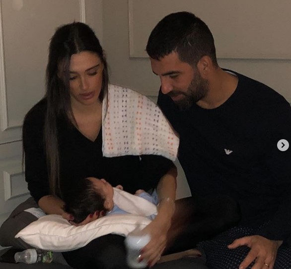 Arda Turan evde durmaya devam ediyor