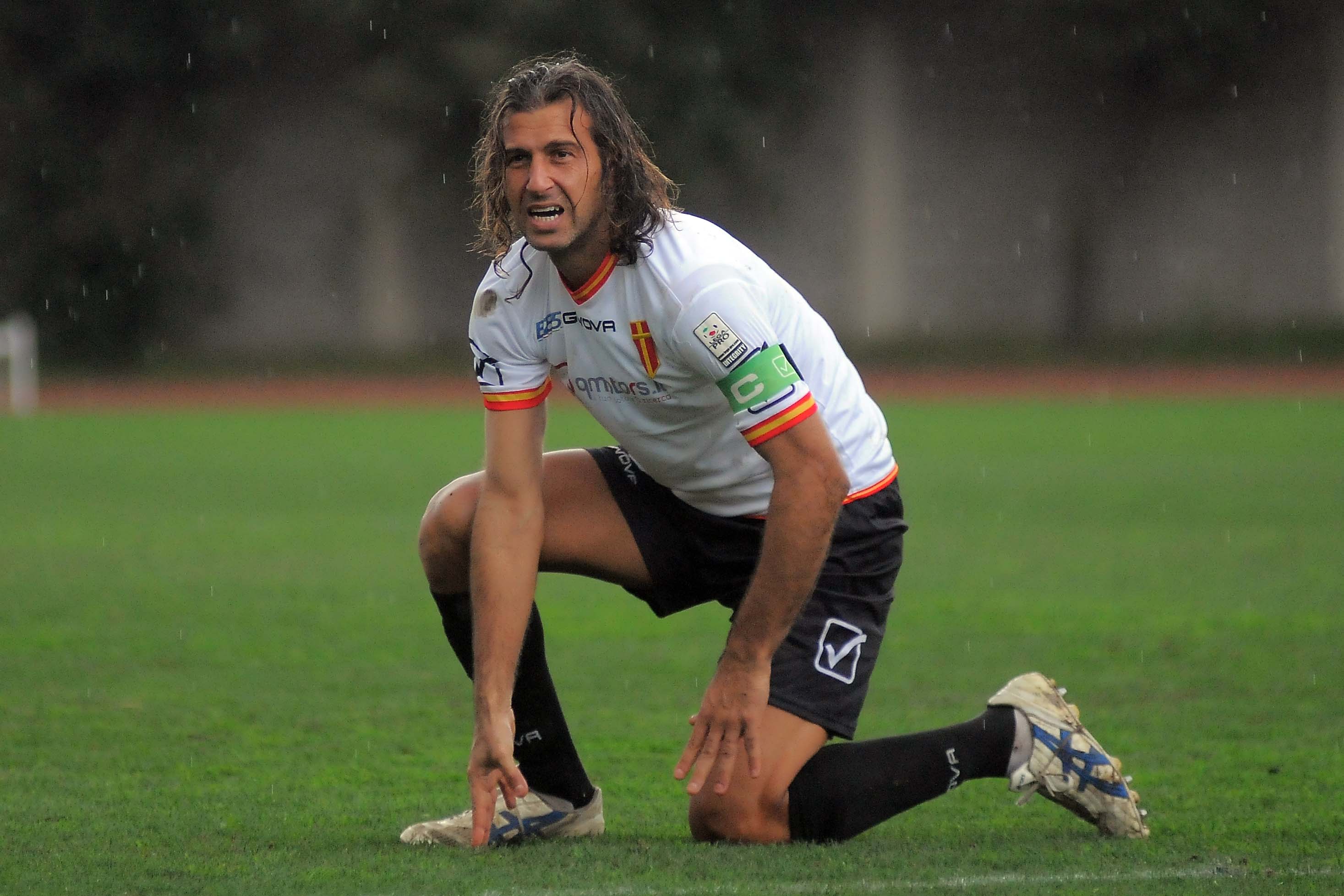 16 yıl önce açılan 'Corona' pankartı