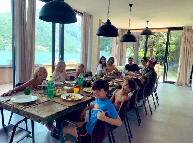 İcardi, 2.5 milyon euroluk villasında karantinaya girdi