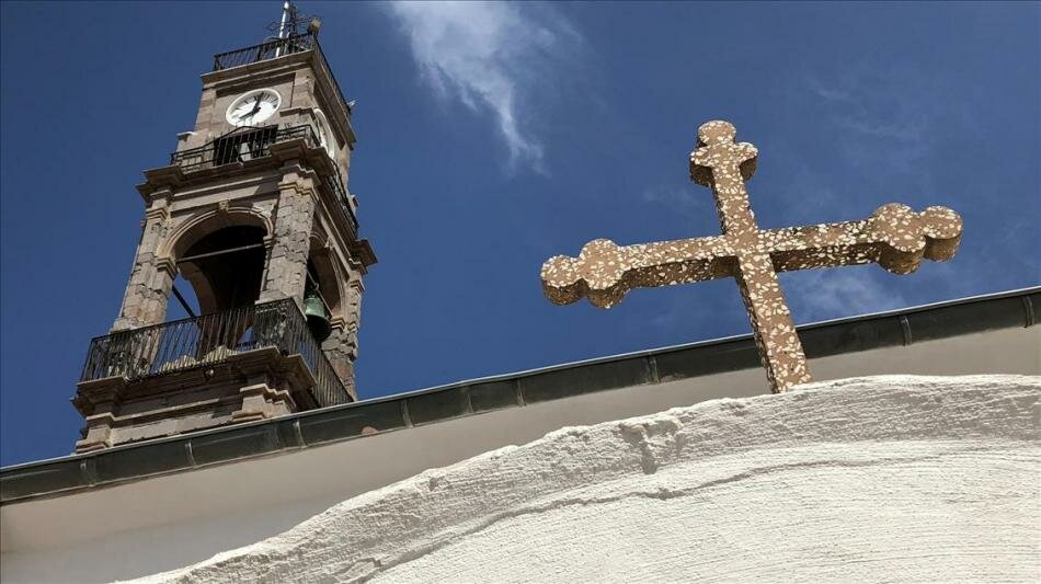 Galatasaray'ı eledikleri için kilise yaptırdı