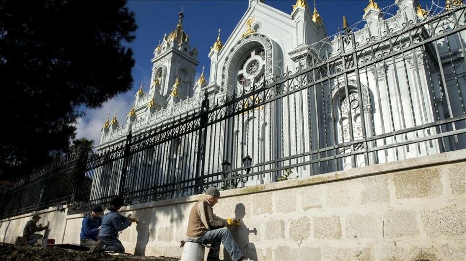 Galatasaray'ı eledikleri için kilise yaptırdı