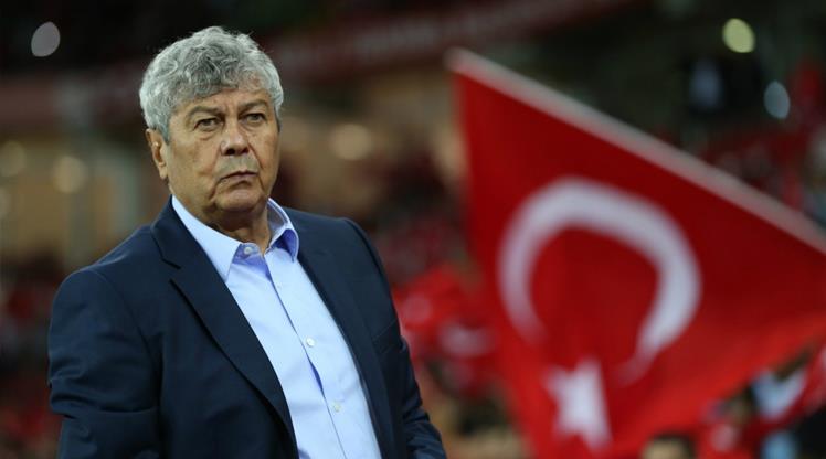 Fenerbahçe'de hoca arayışları devam ediyor