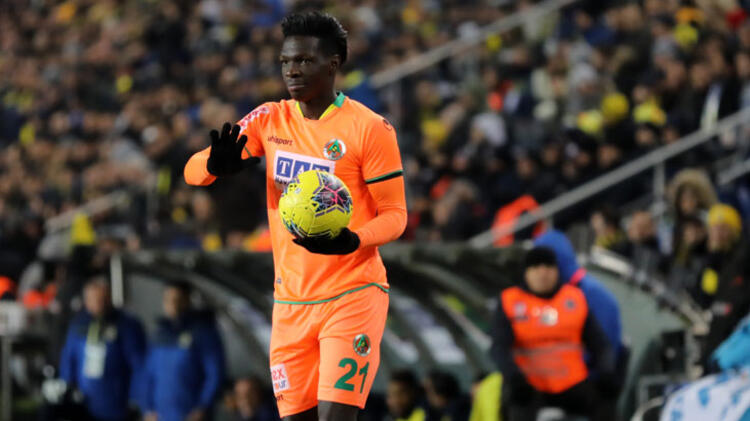 N'Sakala geleceğiyle ilgili konuştu