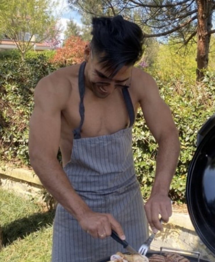 Falcao karantinada yemek yapmaya devam ediyor