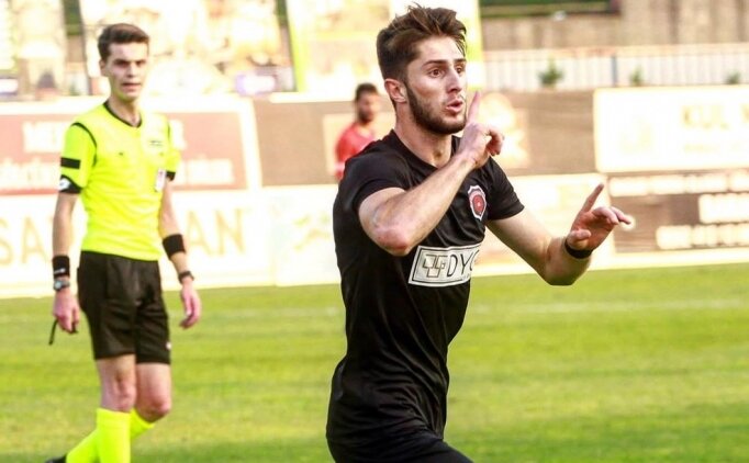 Fenerbahçe'den ilginç transfer formülü