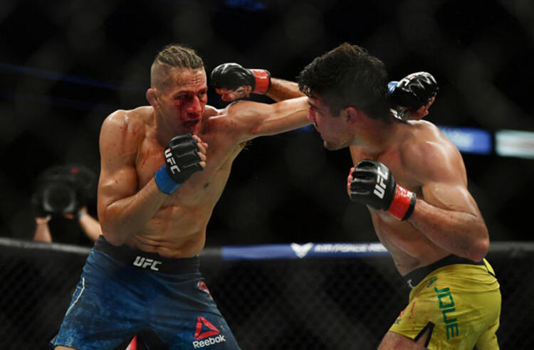 Kafes dövüşü maçında gözü çıkıyordu