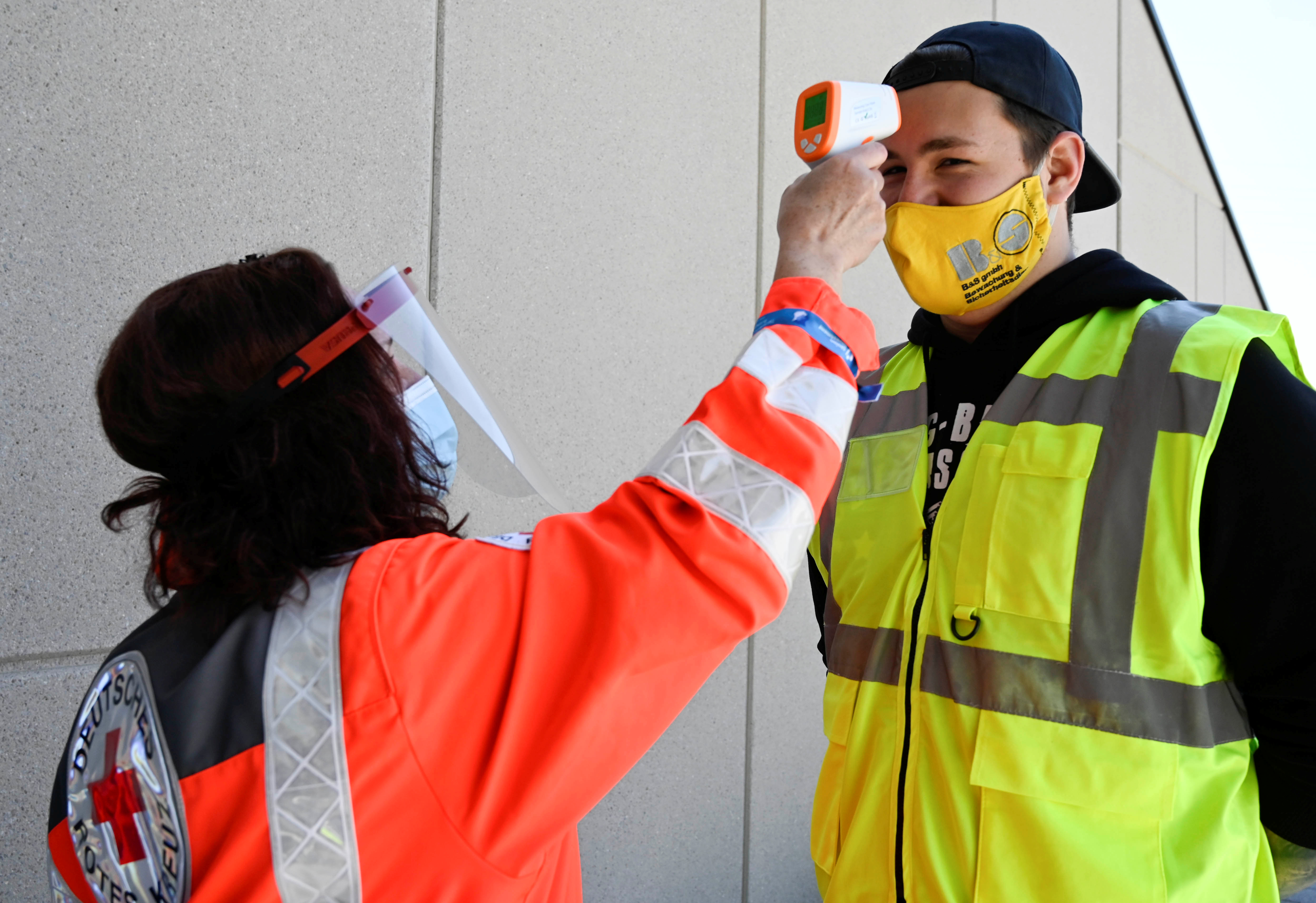 Almanya'da ligler başladı