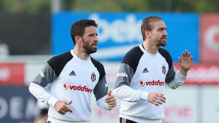 F.Bahçe'nin Gökhan'la Caner'e yaptığı teklif