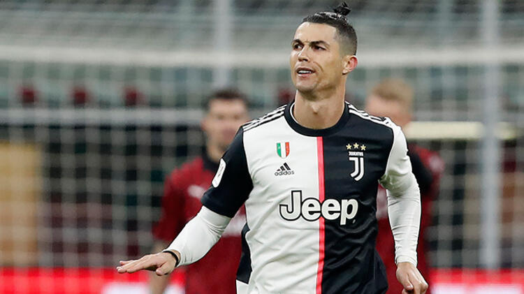 PSG Başkanı Al-Khelaifi, Ronaldo'ya yeşil ışık yaktı