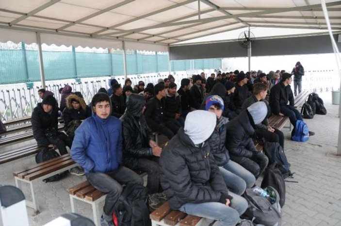 Yunanistan’dan mültecilere dayak, gasp, işkence, ölüm