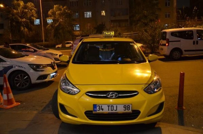 Takside unutulan 40 bin lira sahibine ulaştırıldı