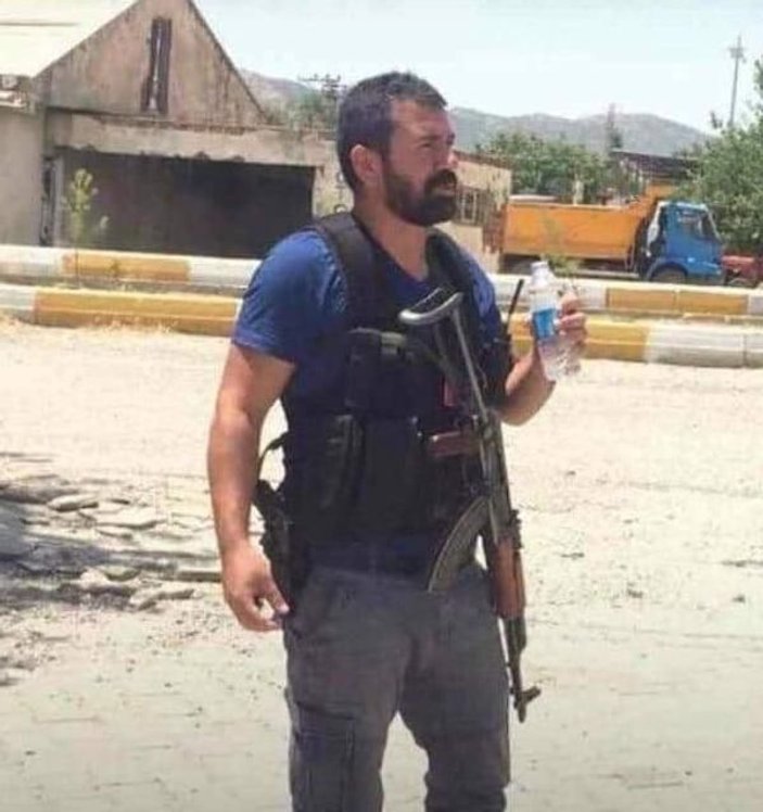 Şehit polis memuru 2 yıl önce yüzlerce kişiyi kurtarmıştı