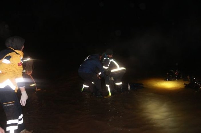 Ticari araç baraj göletine düştü: 1 ölü 1 yaralı