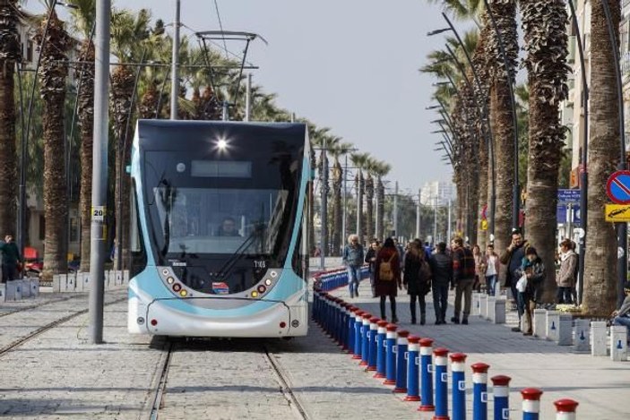 İzmir'de metro ve tramvay personeli de grev hazırlığında