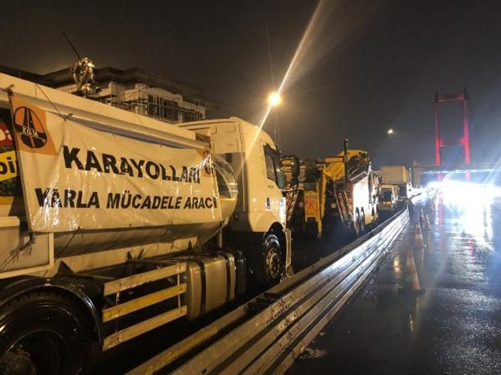 İstanbul'da yollar için buzlanma önlemi