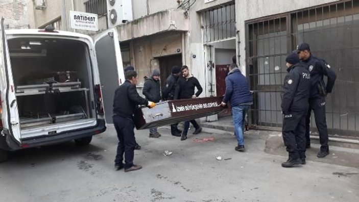 İzmir'de trans bireyi vuran polis tutuklandı