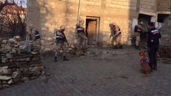 Siirt’te PKK’ya yardım eden 5 kişi gözaltında