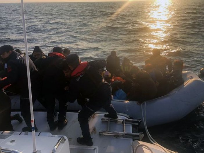 Didim açıklarında 86 düzensiz göçmen yakalandı