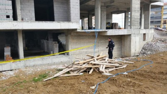 Konya'da asansör boşluğunda ceset bulundu