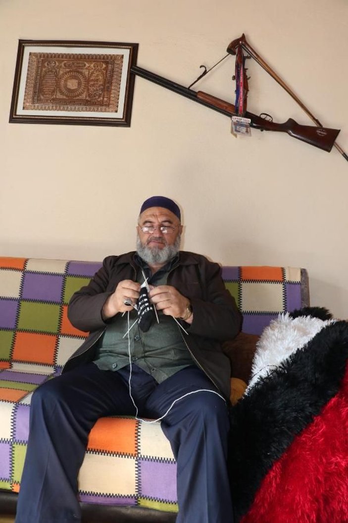 Torunlarına kazak ören Samsunlu Mustafa Dede