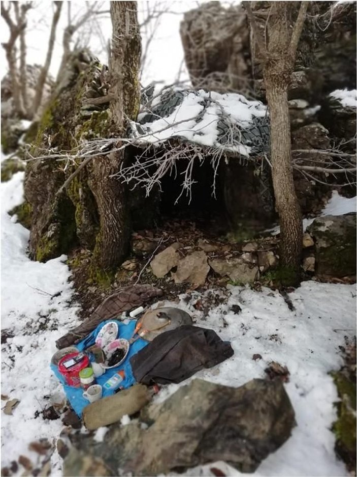 Cudi Dağı'nda 4 PKK sığınağı yok edildi
