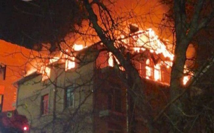 Ukrayna’da Türklerin yaşadığı evde yangın