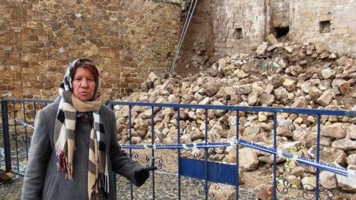 d Hükümet konağının yıkılan duvarından tarih çıktı